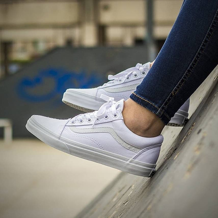 Vans canvas old clearance skool classic true white